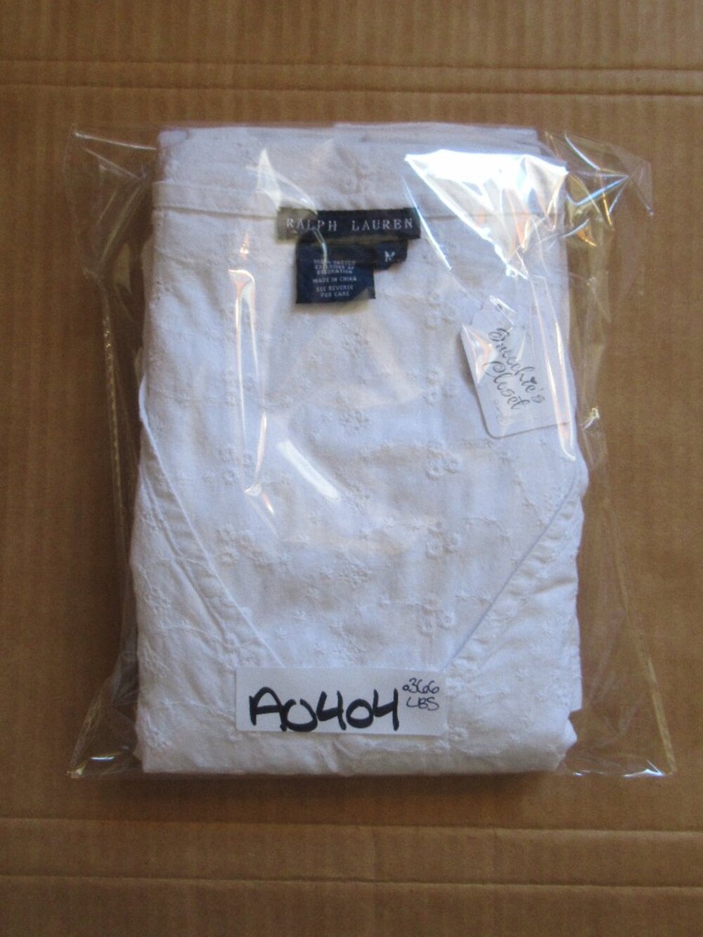 Ralph Lauren White Eyelet Kaftan Swim Cover-Up | Size Medium - Picture 11 of 12